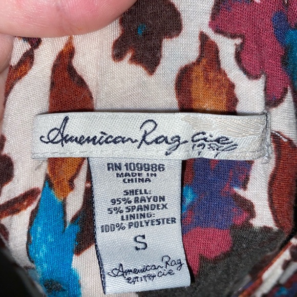 Floral dress - Picture 4 of 4